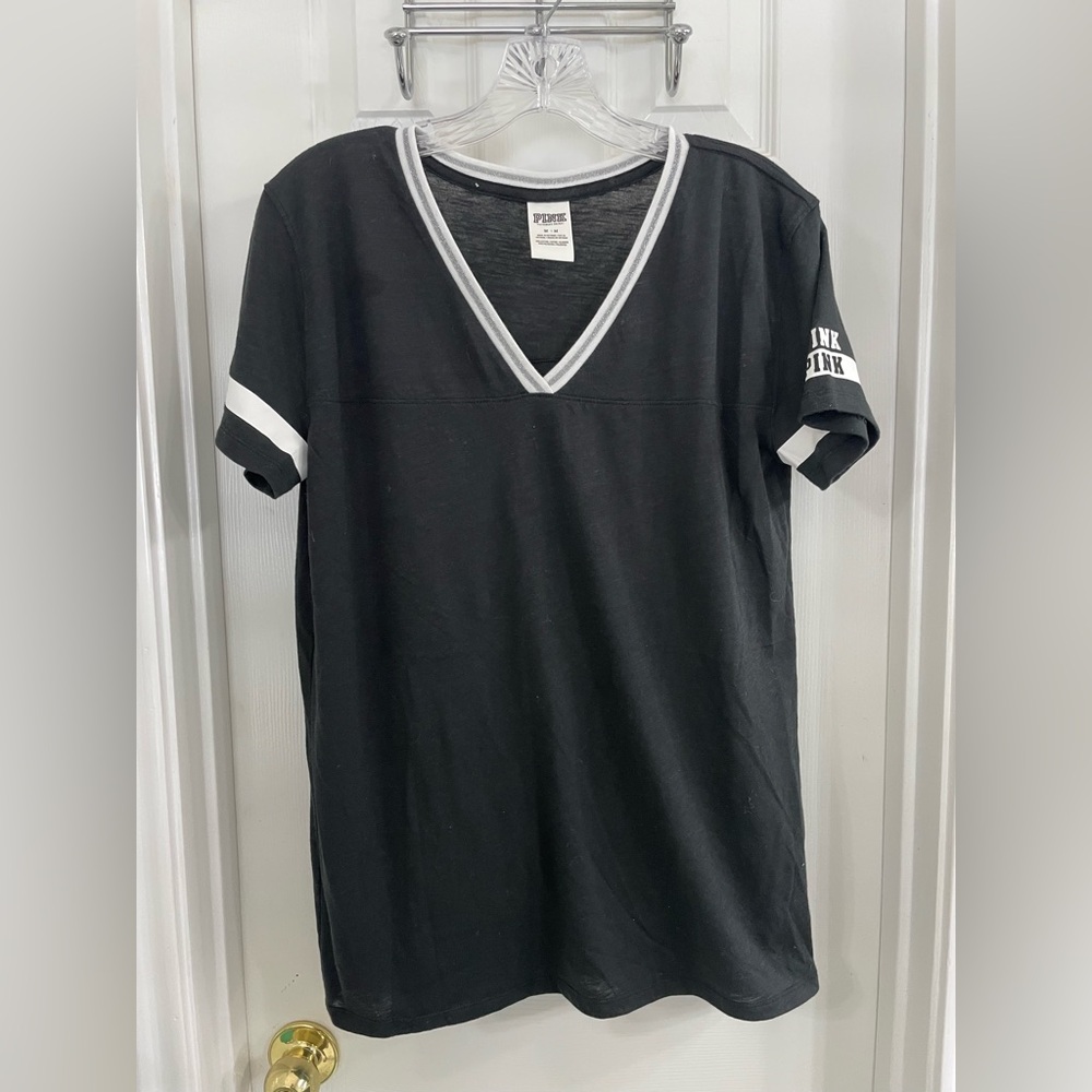 PINK Victoria's Secret Black V-Neck Tee with White Trim Size Medium